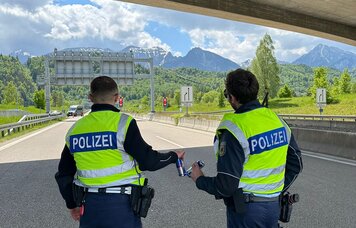 Kollegen mit Red Bull | © KG Kempten