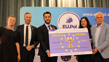 © EU.POL
