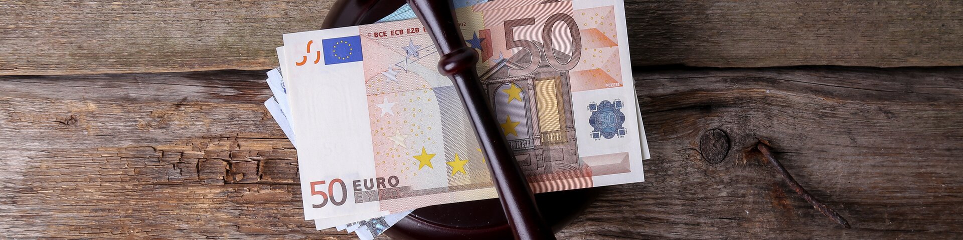 Richter Hammer | © Envato: Microstock_Growth: Richter Hammer